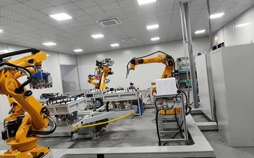 Linha automática de vedação (gasketing)